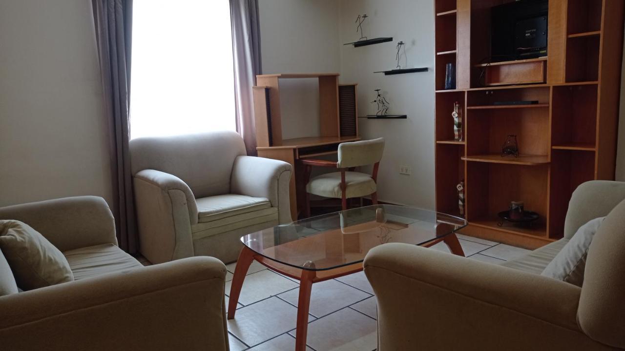 Confort Ejecutivo Suites Lindavista Guadalupe  Esterno foto