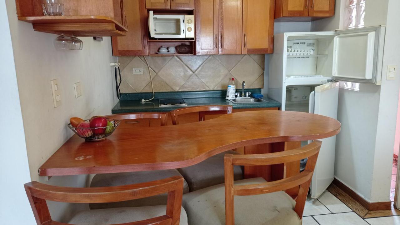 Confort Ejecutivo Suites Lindavista Guadalupe  Esterno foto