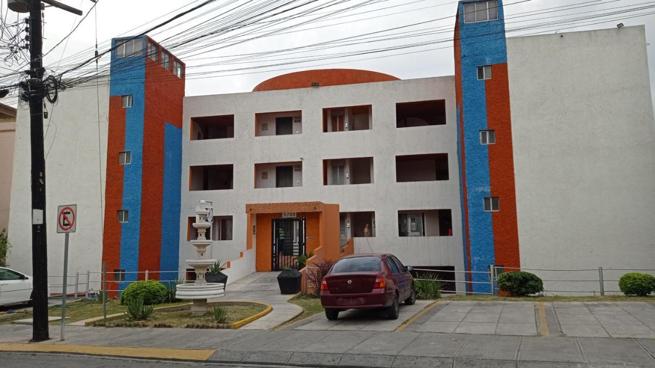 Confort Ejecutivo Suites Lindavista Guadalupe  Esterno foto