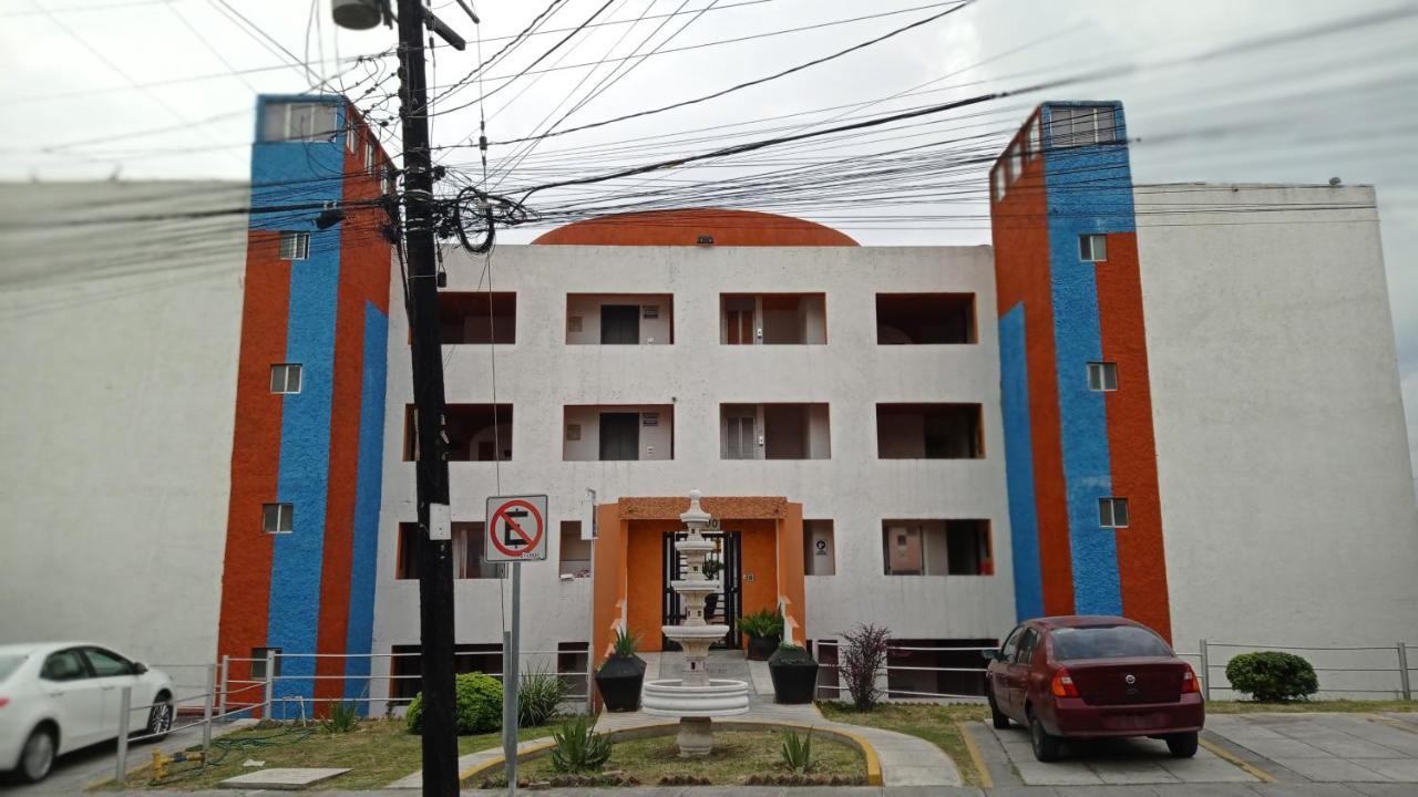 Confort Ejecutivo Suites Lindavista Guadalupe  Esterno foto