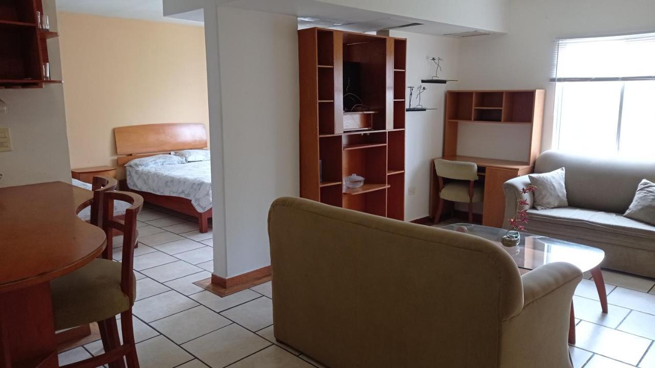 Confort Ejecutivo Suites Lindavista Guadalupe  Esterno foto